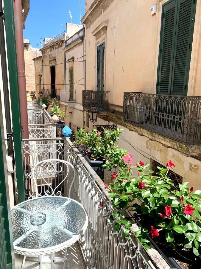 Dimora San Biagio Suites&Apartment Lecce Exterior foto